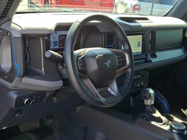 Certified 2022 Ford Bronco Black Diamond image 18