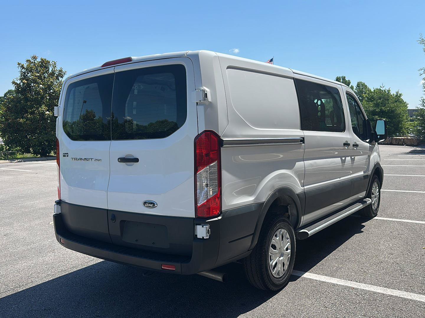 Certified 2025 Ford Transit 250 Low Roof w/ Exterior Upgrade Package RWD image 5