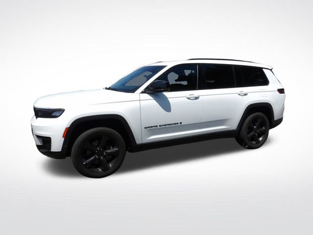 Used 2023 Jeep Grand Cherokee L Laredo AWD/4WD image 9