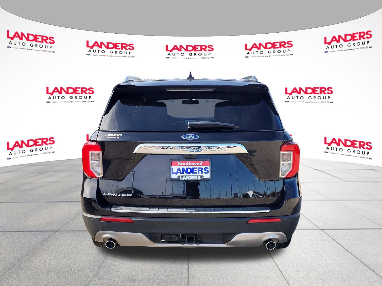 Certified 2023 Ford Explorer Limited w/ Equipment Group 301A image 4