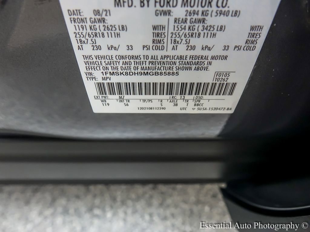 Certified 2021 Ford Explorer XLT w/ Equipment Group 202A AWD/4WD image 30