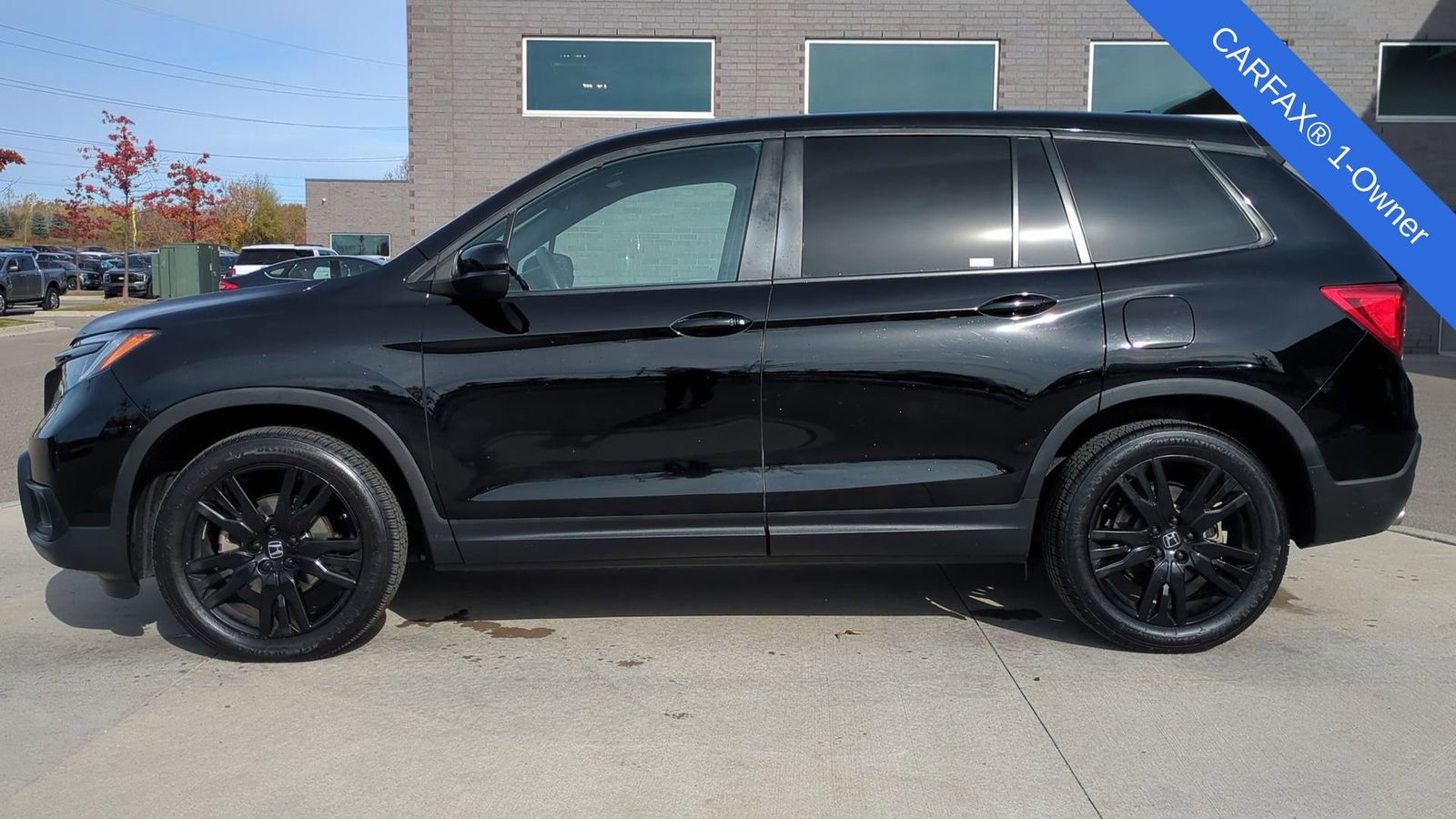 Used 2021 Honda Passport Sport image 2