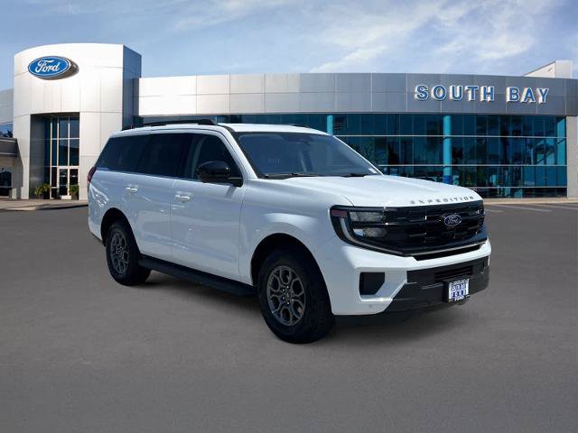 Certified 2025 Ford Expedition Active RWD image 7