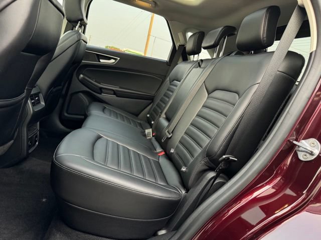 Certified 2024 Ford Edge SEL w/ Convenience Package AWD/4WD image 9