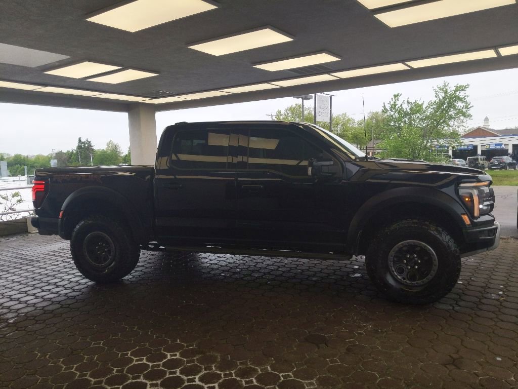 Certified 2024 Ford F150 Raptor AWD/4WD image 5