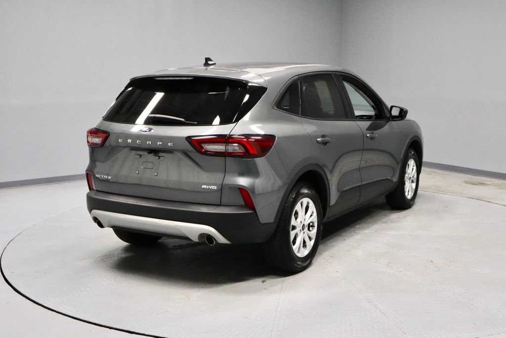 Certified 2025 Ford Escape Active AWD/4WD image 10