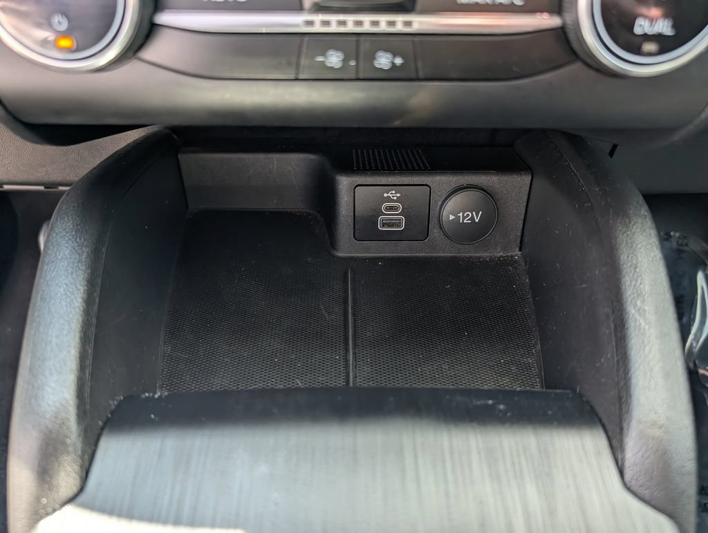 Certified 2025 Ford Escape Active FWD image 13