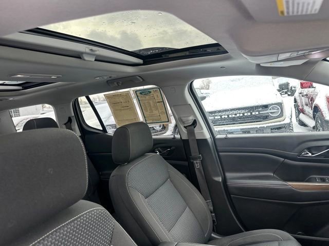 Used 2022 GMC Acadia SLE w/ Driver Convenience Package image 24