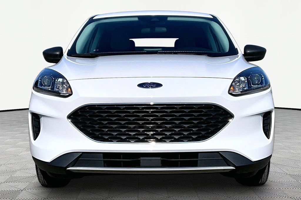Certified 2022 Ford Escape SE FWD image 3