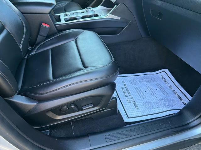 Certified 2022 Ford Explorer XLT w/ Equipment Group 202A image 47