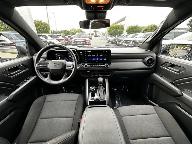 Used 2024 Chevrolet Colorado Trail Boss w/ Technology Package AWD/4WD image 3