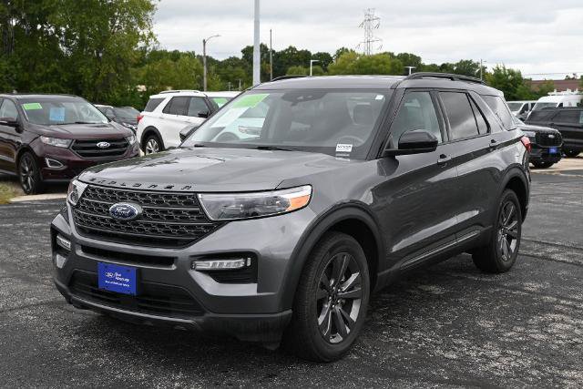 Certified 2023 Ford Explorer XLT w/ Equipment Group 202A AWD/4WD image 5
