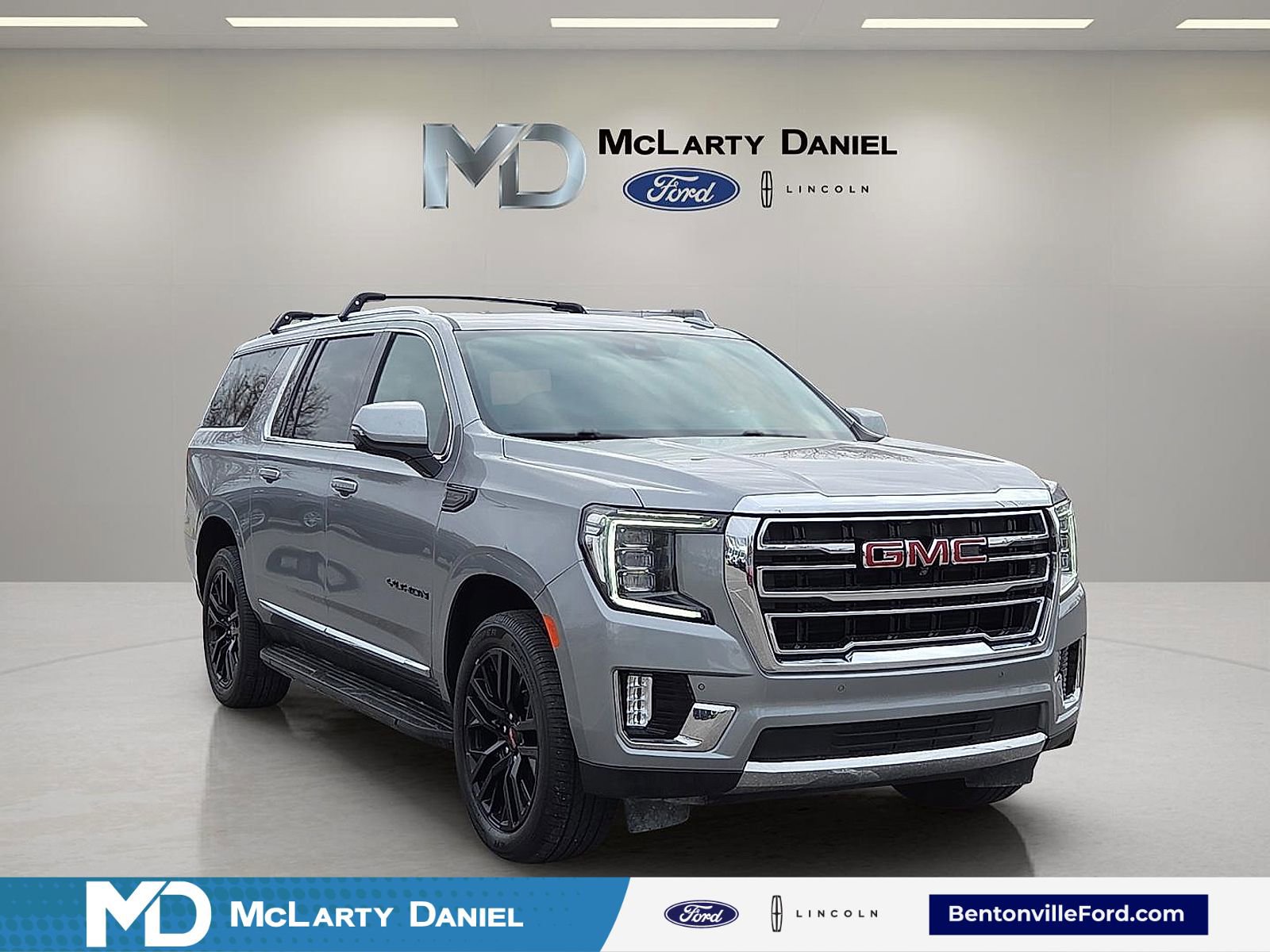 Used 2023 GMC Yukon XL SLT w/ SLT Premium Package