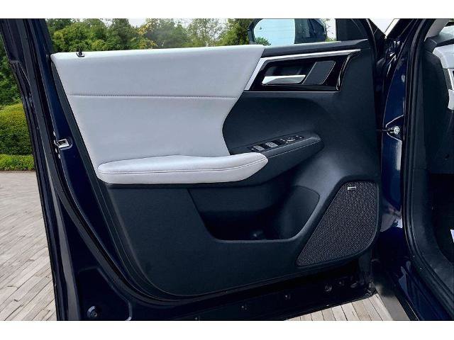 Used 2025 Mitsubishi Outlander SE FWD image 19