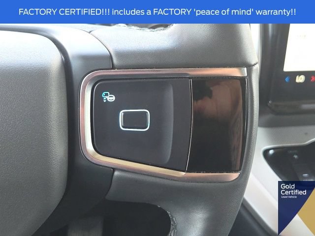 Certified 2025 Ford Expedition Active AWD/4WD image 48
