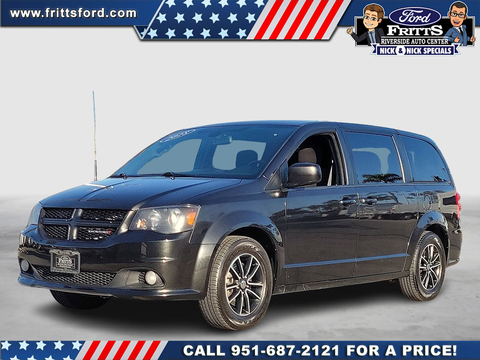 Used 2018 Dodge Grand Caravan SE image 1