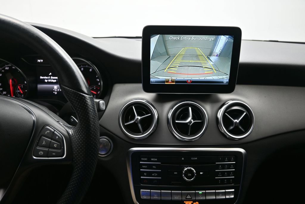 Used 2020 Mercedes-Benz GLA 250 4MATIC image 21