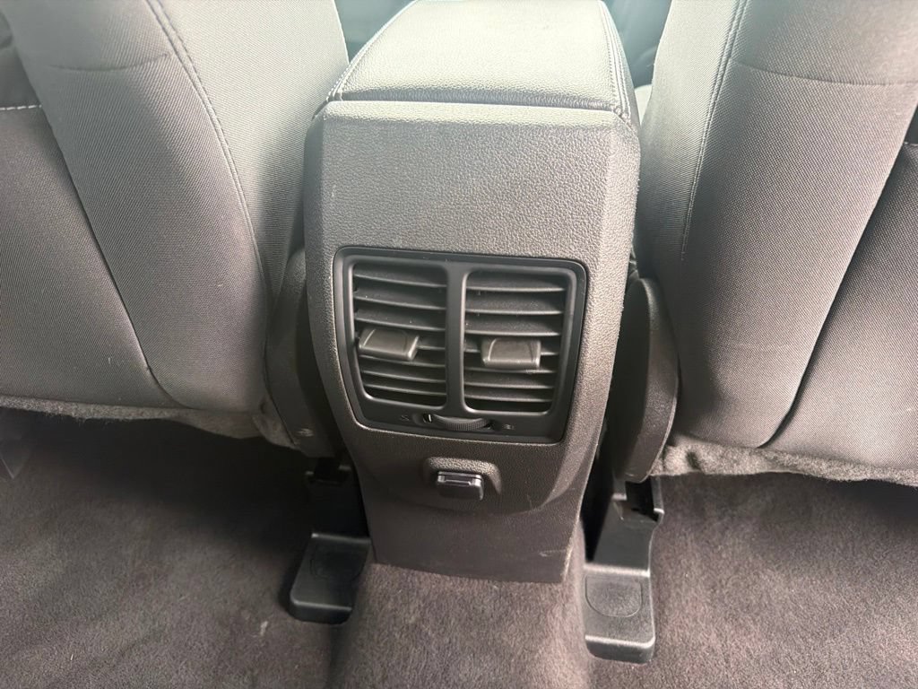 Certified 2018 Ford Escape SE w/ SE Sync 3 Package FWD image 46