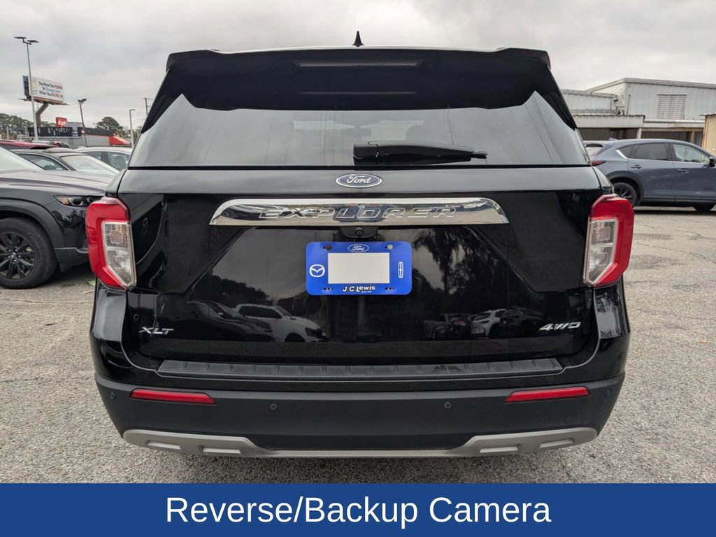 Certified 2023 Ford Explorer XLT w/ Equipment Group 202A image 4