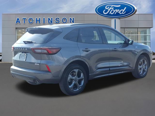 Certified 2023 Ford Escape ST-Line w/ Tech Pack #1 AWD/4WD image 6