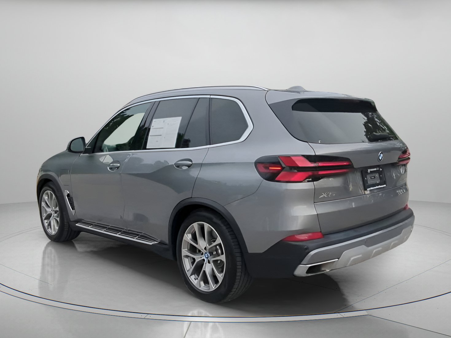 Used 2025 BMW X5 xDrive50e AWD/4WD image 20