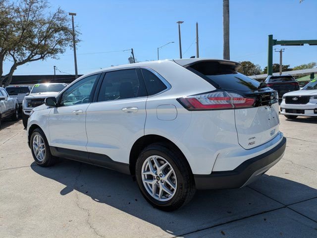 Certified 2024 Ford Edge SEL w/ Convenience Package image 2