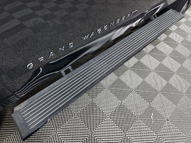 Used 2024 Jeep Grand Wagoneer L Series II w/ Quick Order Packagew 28T image 11