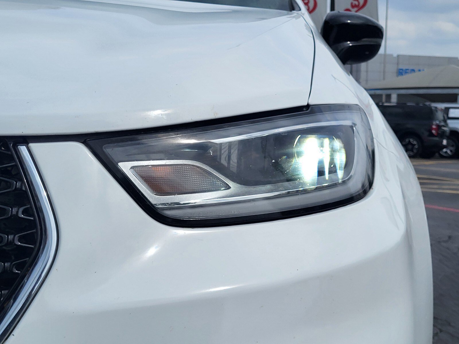 Used 2025 Chrysler Pacifica Select image 11