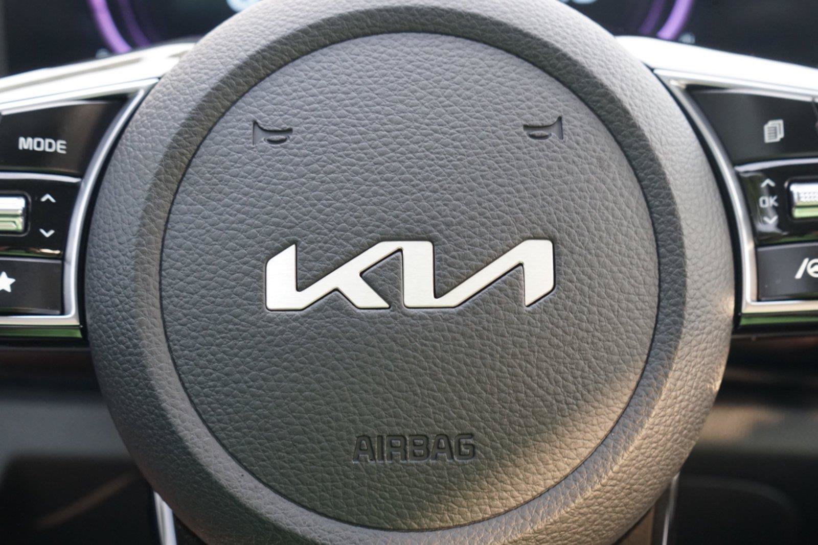 Used 2025 Kia Seltos S AWD/4WD image 15