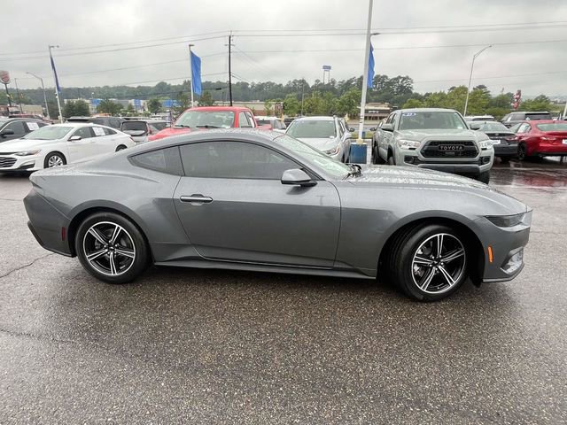 Certified 2025 Ford Mustang Coupe RWD image 3