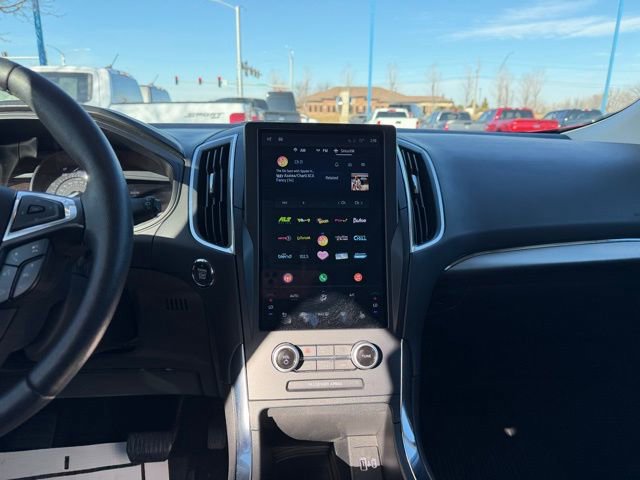 Certified 2022 Ford Edge Titanium image 19