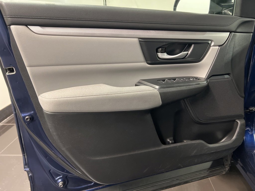 Used 2020 Honda CR-V LX image 25