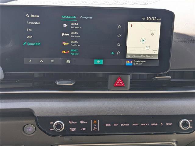 Used 2025 Kia Carnival SX image 13