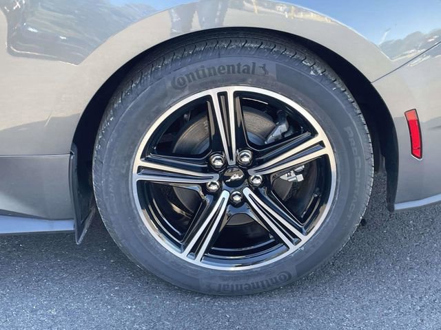 Certified 2025 Ford Mustang Premium image 28