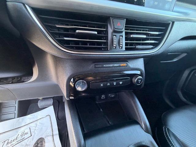 Certified 2025 Ford Escape Platinum AWD/4WD image 21