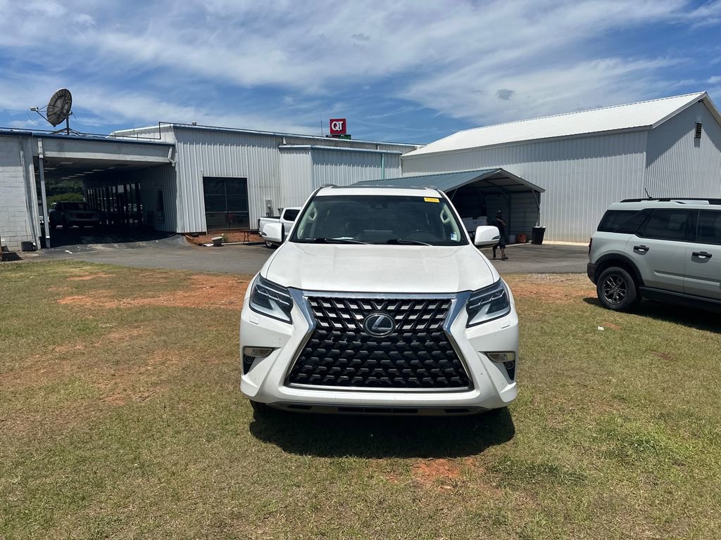 Used 2022 Lexus GX 460 Premium w/ Premium Package AWD/4WD image 2