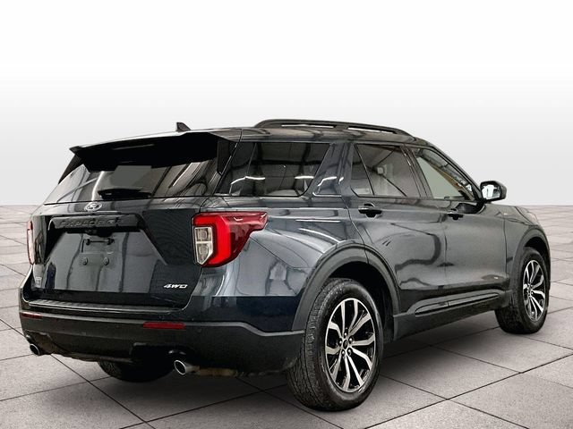 Certified 2022 Ford Explorer ST-Line AWD/4WD image 11
