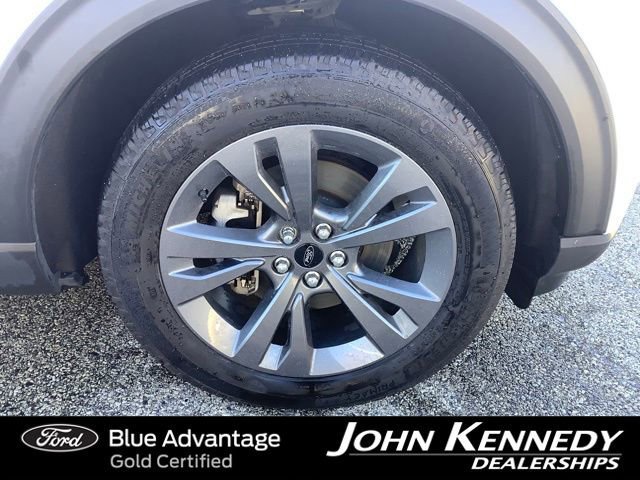 Certified 2023 Ford Explorer XLT w/ Equipment Group 202A image 40