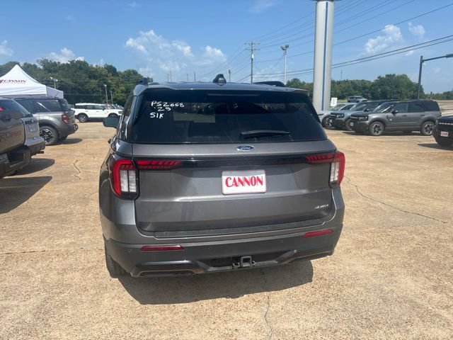 Certified 2025 Ford Explorer ST-Line AWD/4WD image 8