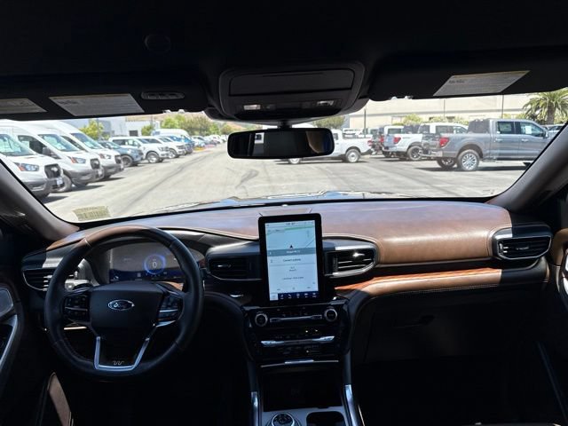 Certified 2022 Ford Explorer King Ranch w/ Class IV Trailer Tow Package AWD/4WD image 24