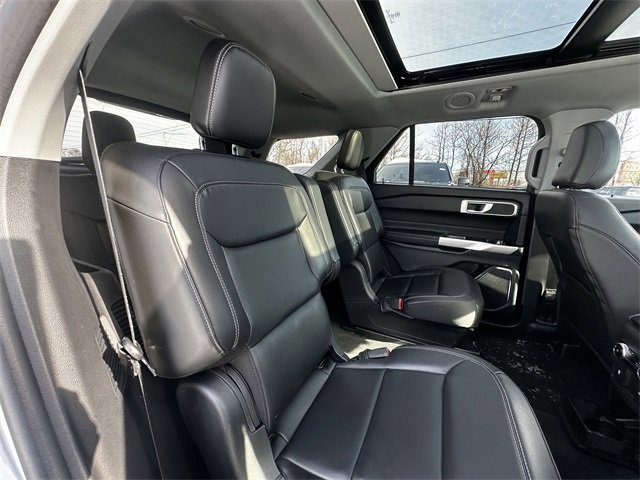 Certified 2023 Ford Explorer XLT w/ Equipment Group 202A image 39