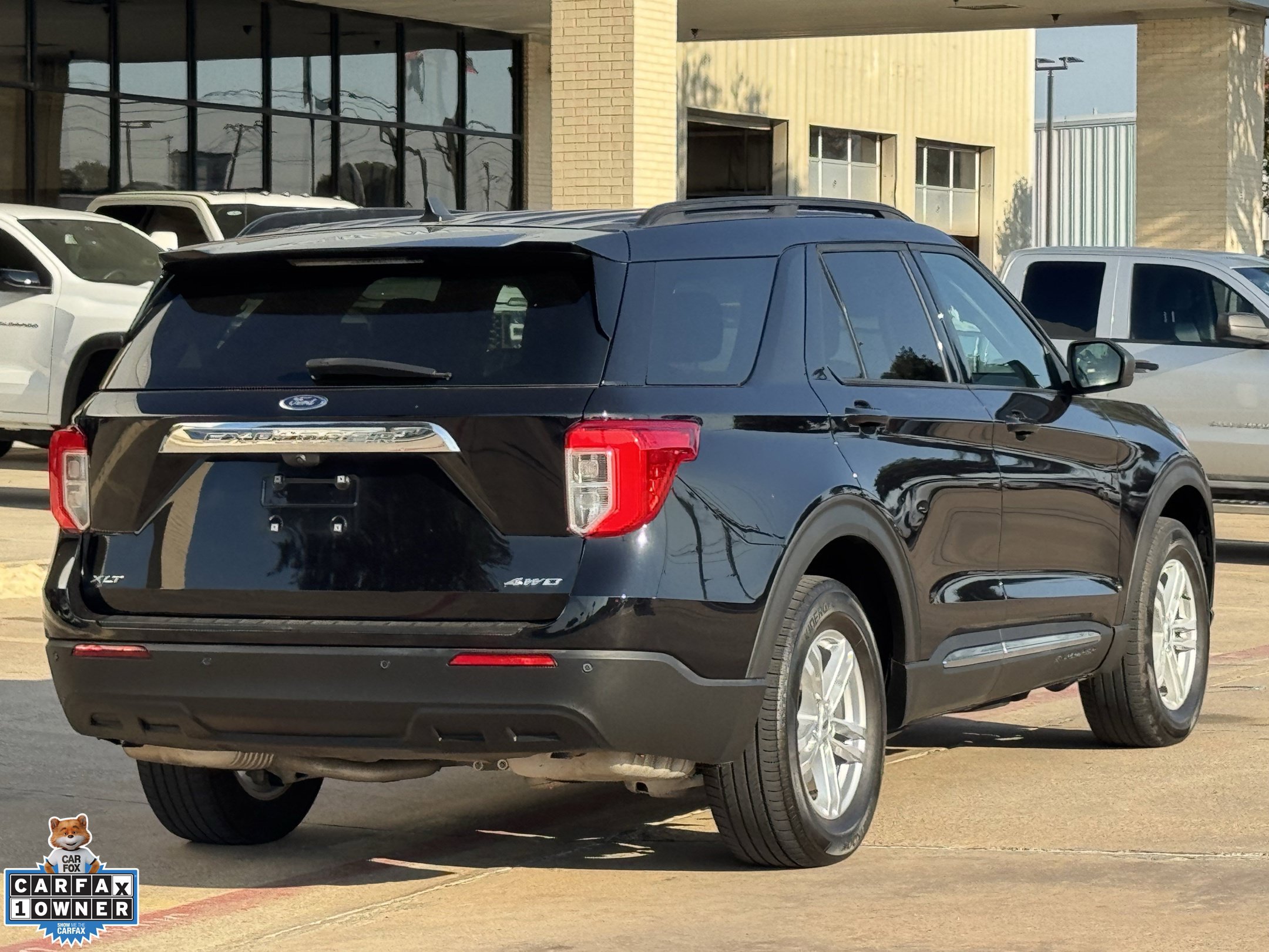 Certified 2023 Ford Explorer XLT AWD/4WD image 4