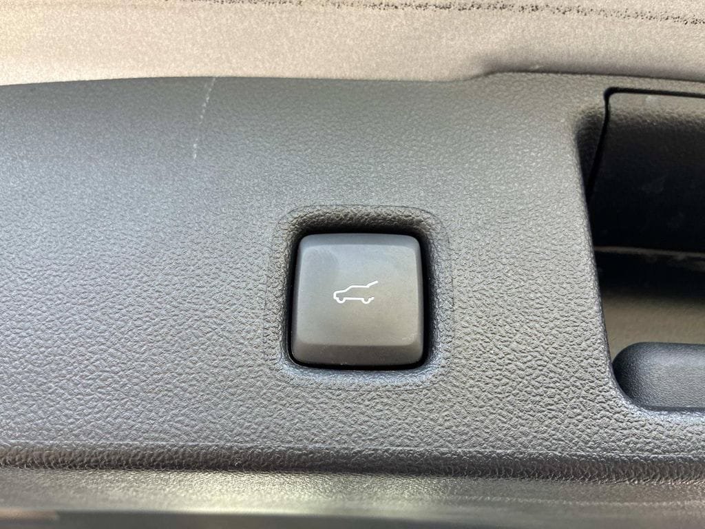 Certified 2022 Ford Escape SEL AWD/4WD image 14