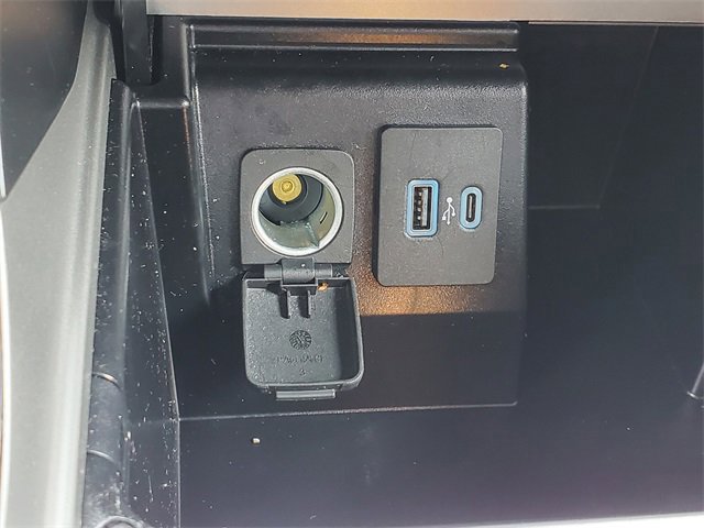 Certified 2023 Ford Explorer XLT w/ Equipment Group 202A image 23