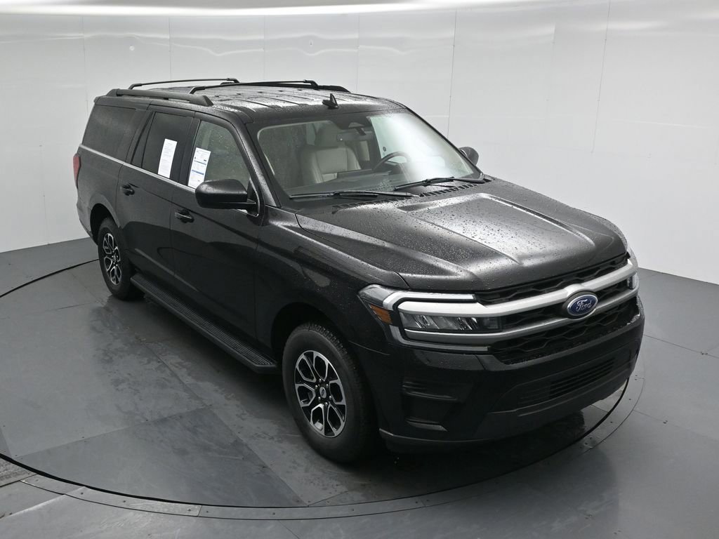 Certified 2024 Ford Expedition Max XLT image 4