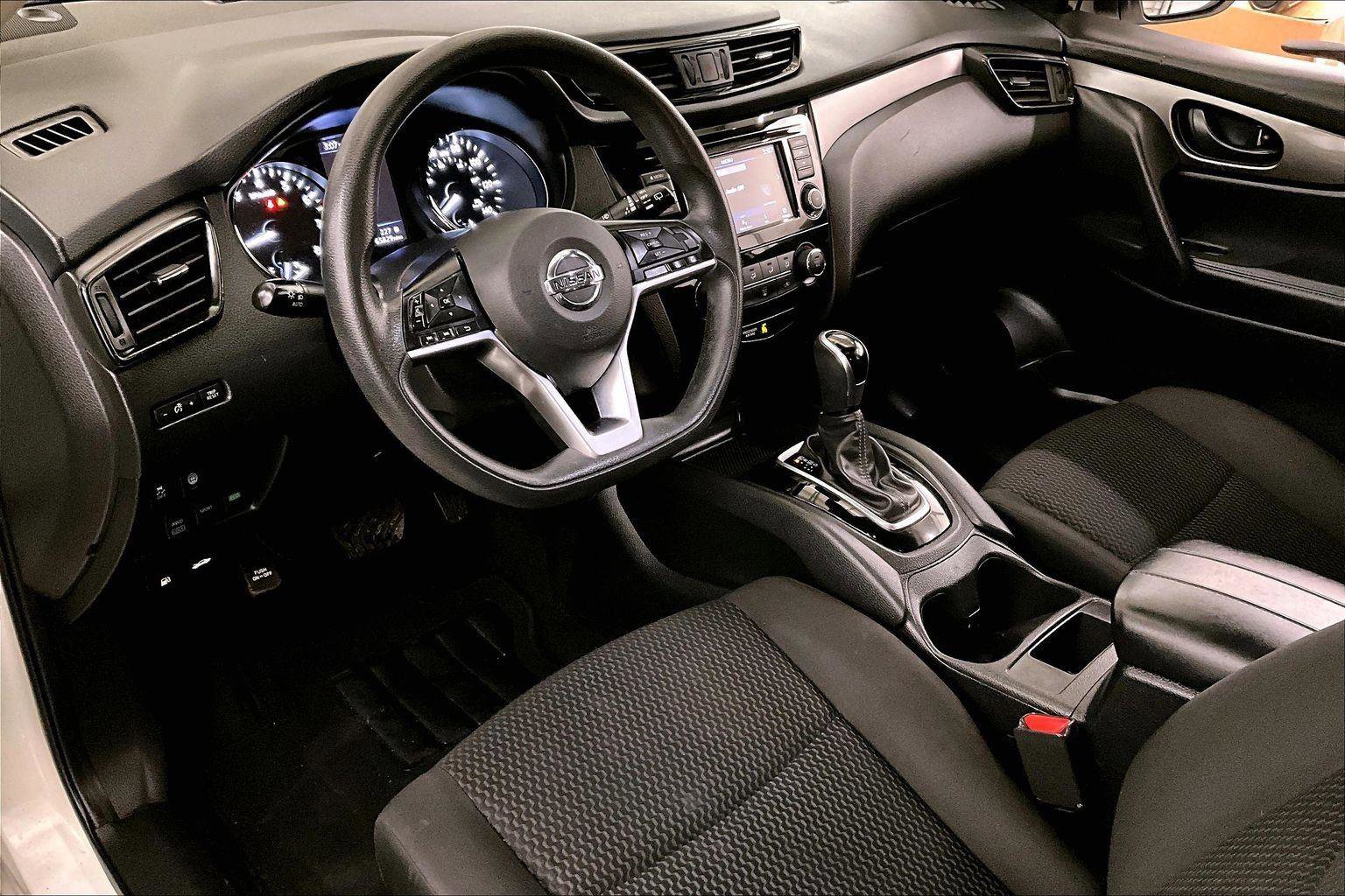 Used 2020 Nissan Rogue Sport S w/ Appearance Package image 12