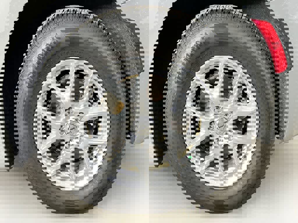 Used 2022 Chrysler Pacifica Touring-L image 11