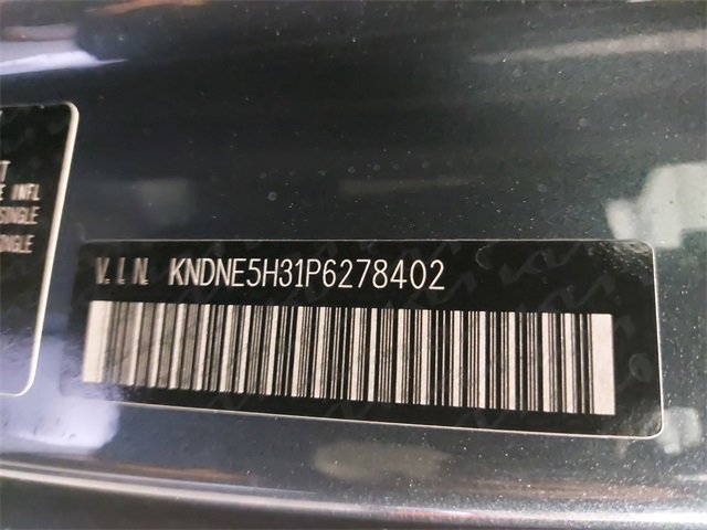 Used 2023 Kia Carnival SX image 33