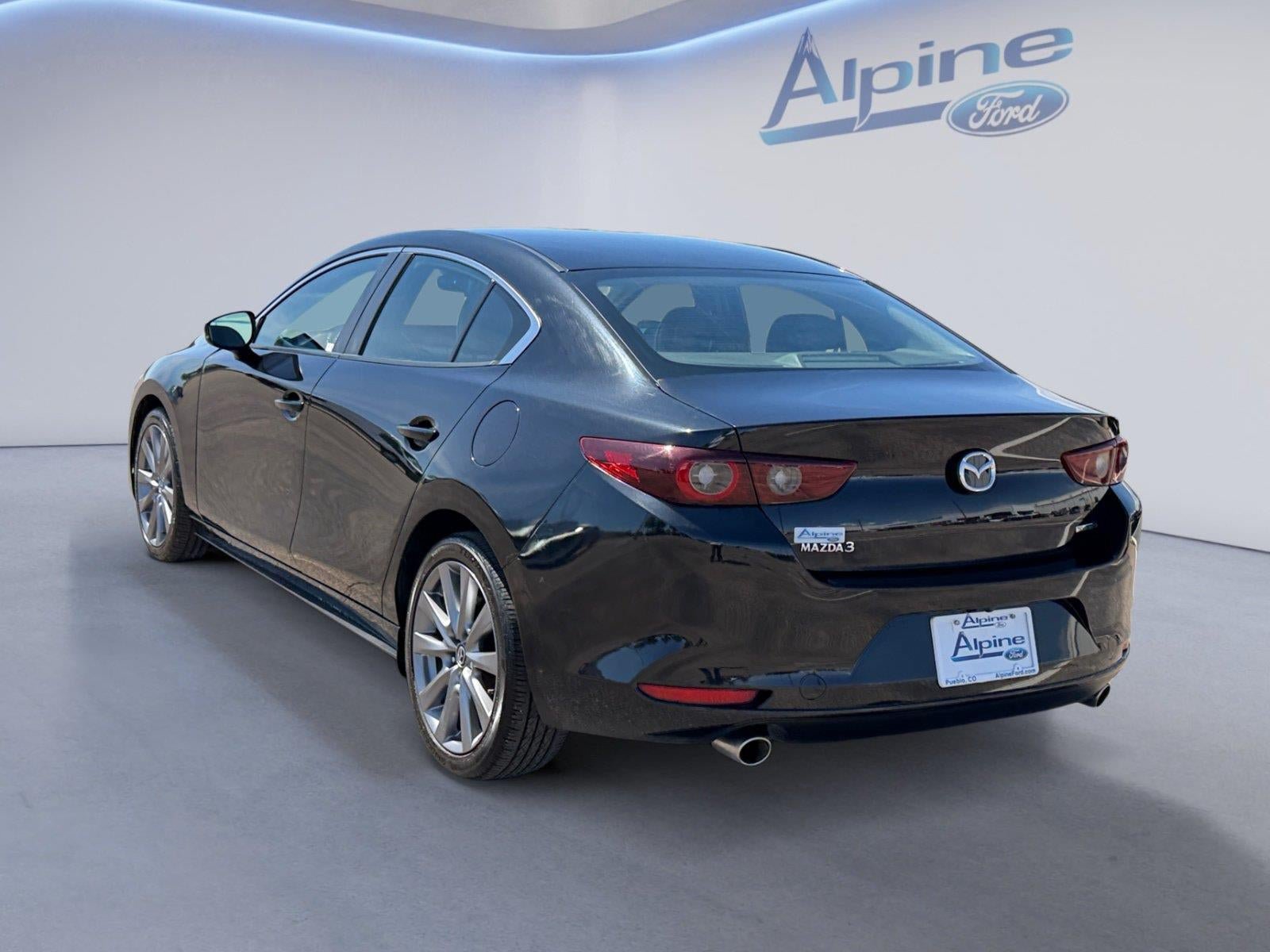 Used 2024 MAZDA MAZDA3 s FWD image 3