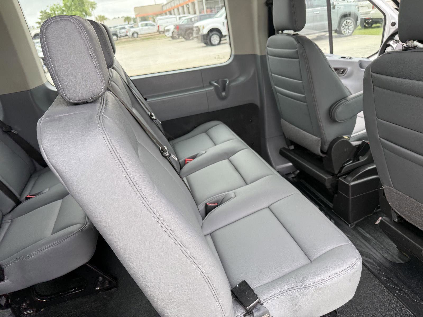 Certified 2019 Ford Transit 350 XL image 14